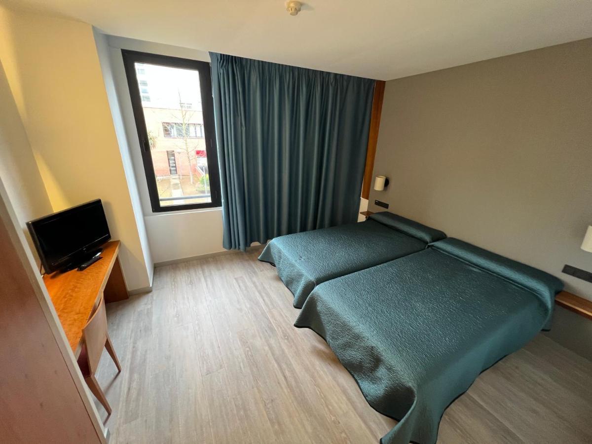 Duque De Wellington Hotell Vitoria-Gasteiz Exteriör bild