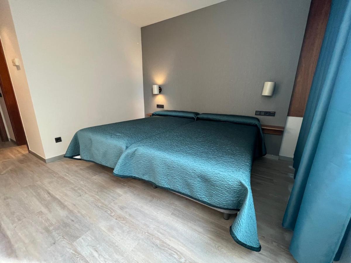 Duque De Wellington Hotell Vitoria-Gasteiz Exteriör bild