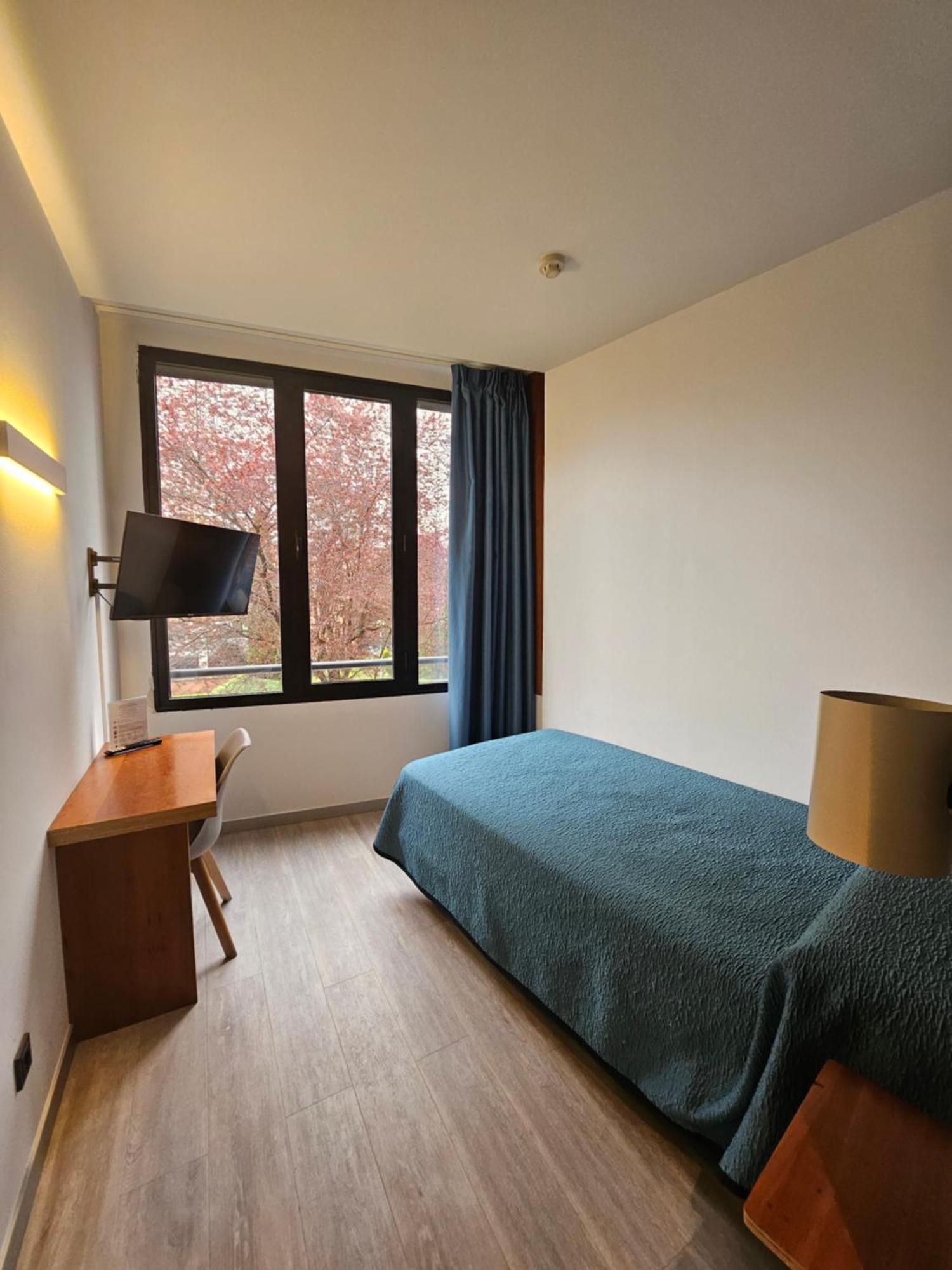 Duque De Wellington Hotell Vitoria-Gasteiz Exteriör bild