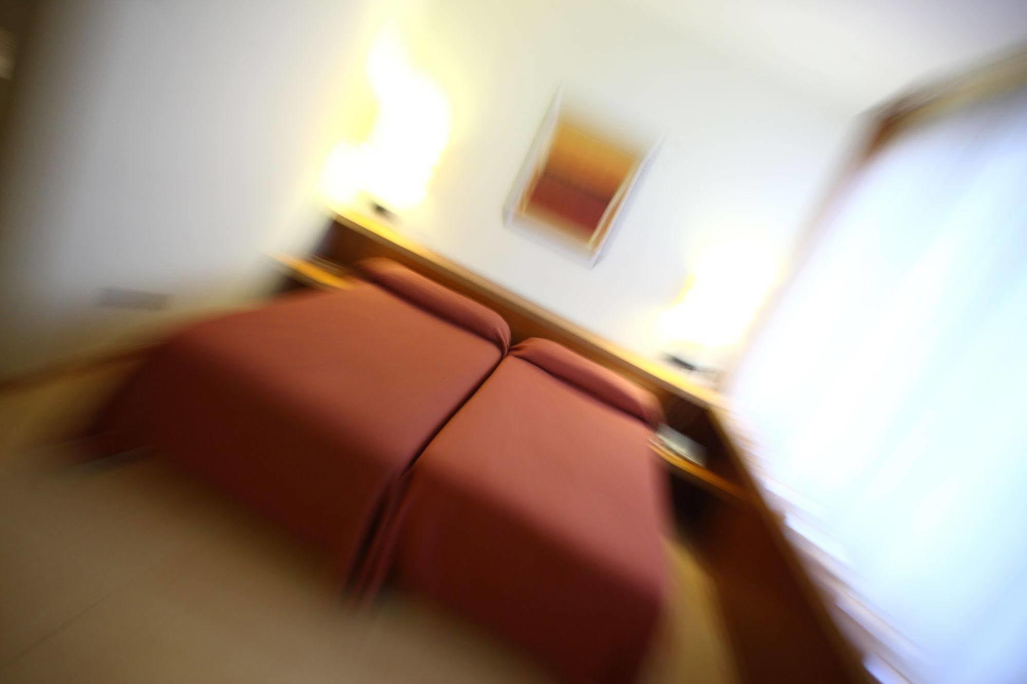 Duque De Wellington Hotell Vitoria-Gasteiz Exteriör bild